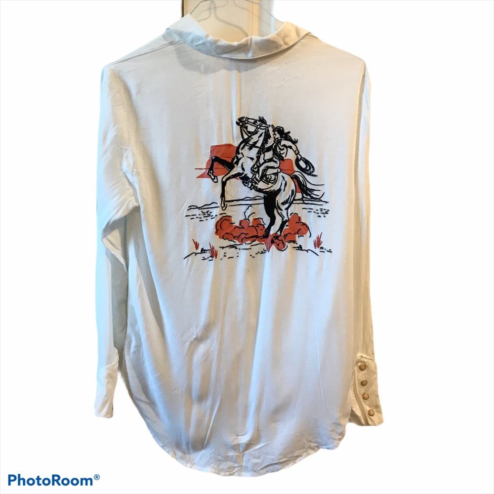 Ariat Women's Embroidered Pearl Snaps L/S Small